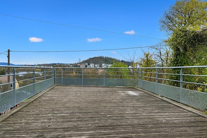 Maison traditionnelle - 138 m² - 6 pièces