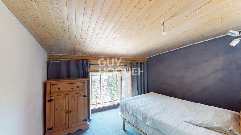 Maison - 169 m² - 7 pièces