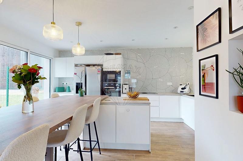 Maison - 114 m² - 4 pièces