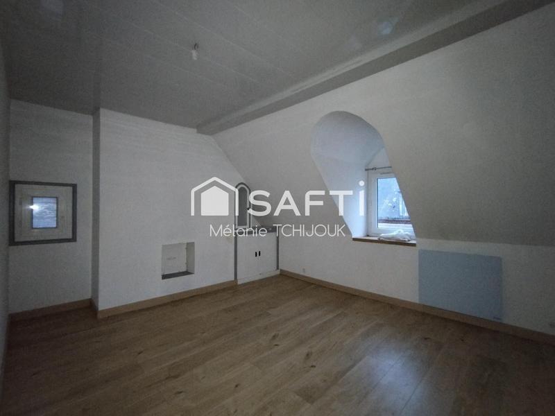 Maison de ville - 135 m² - 9 pièces