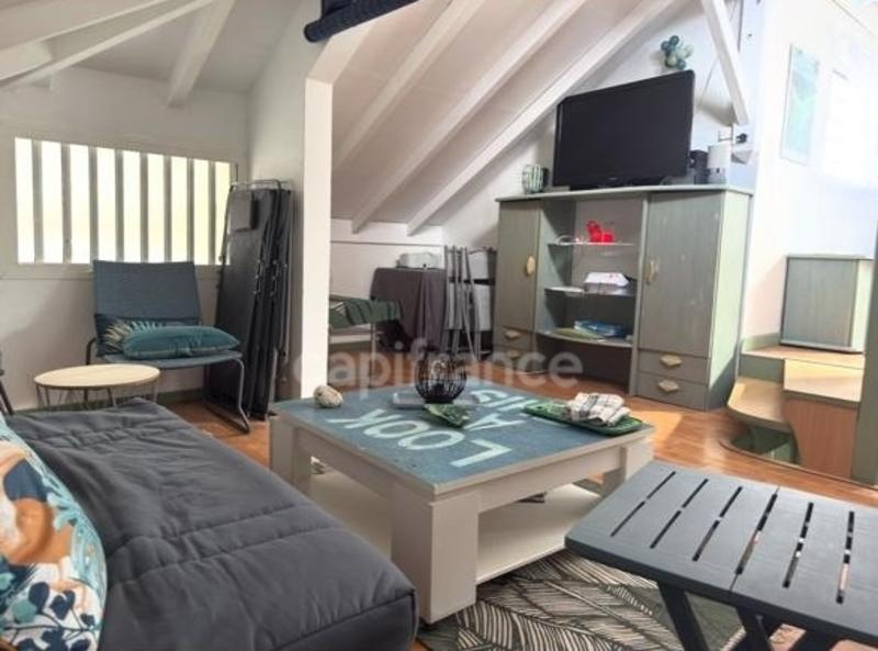 Appartement ancien - 96 m² - 3 pièces