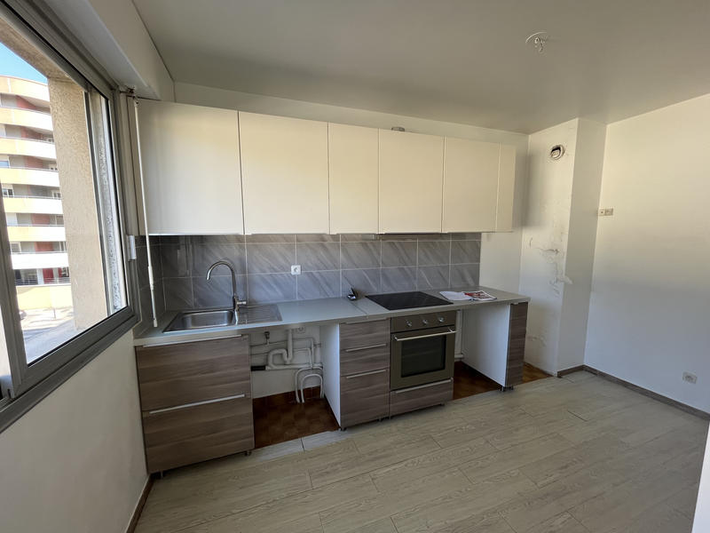 Appartement - 75 m² - 3 pièces