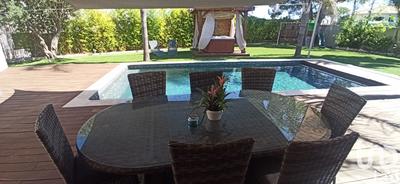 Maison - 163 m² - 6 pièces