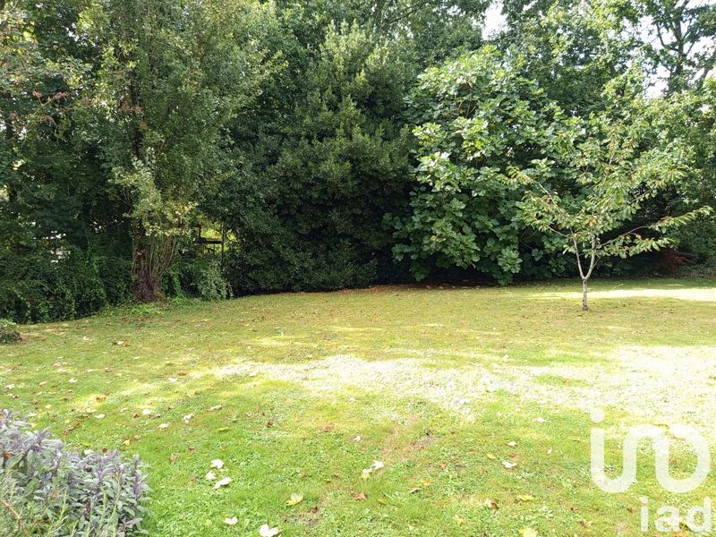 Maison - 234 m² - 8 pièces