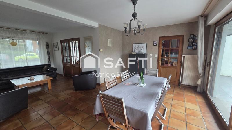 Maison - 120 m² - 6 pièces