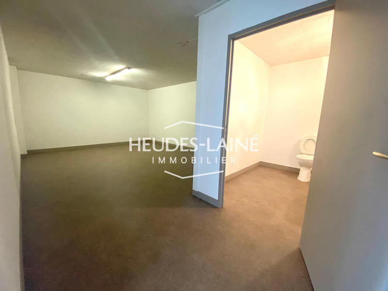 Local d'activités - 194 m²