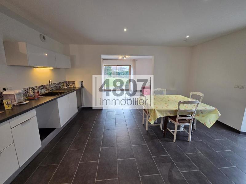 Corps de ferme - 212 m² - 6 pièces