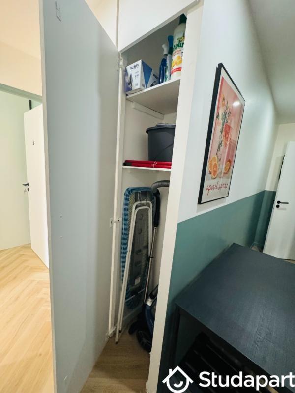 Chambre - 12 m² - 1 pièce