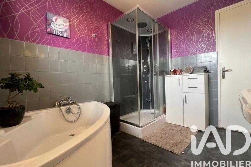 Maison - 176 m² - 6 pièces