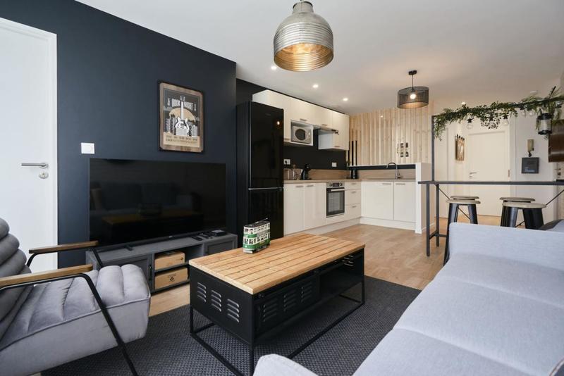 Appartement - 85 m² - 5 pièces