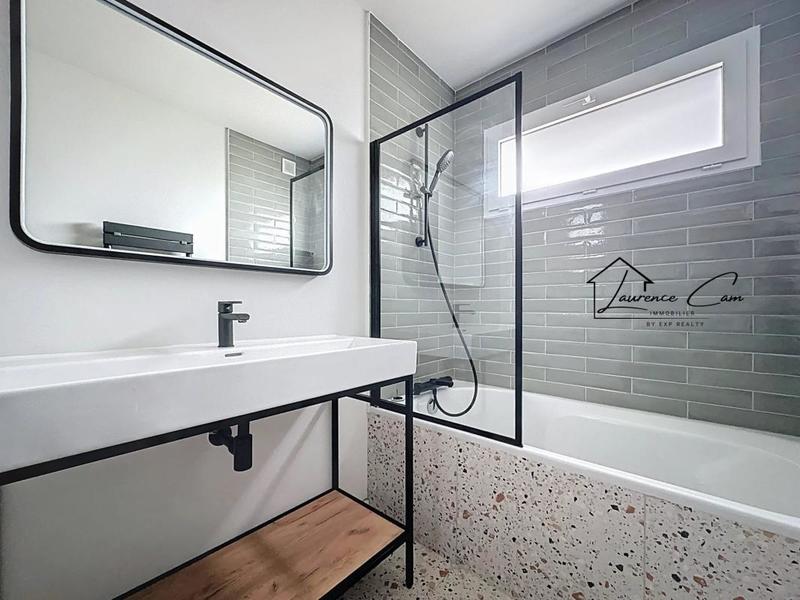 Maison - 129 m² - 1 pièce