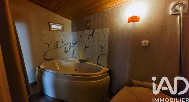 Maison de village - 165 m² - 6 pièces