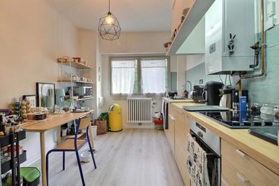 Appartement - 99 m² - 3 pièces