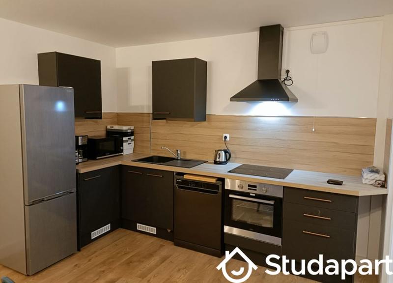 Chambre - 9 m² - 1 pièce