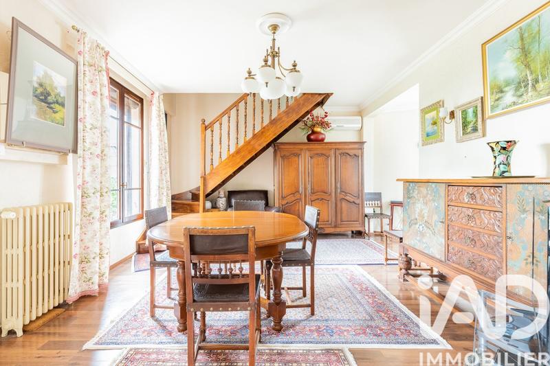 Maison - 90 m² - 6 pièces