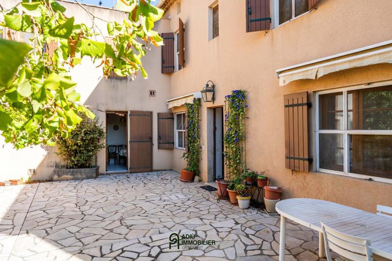 Maison en pierre - 133 m² - 7 pièces