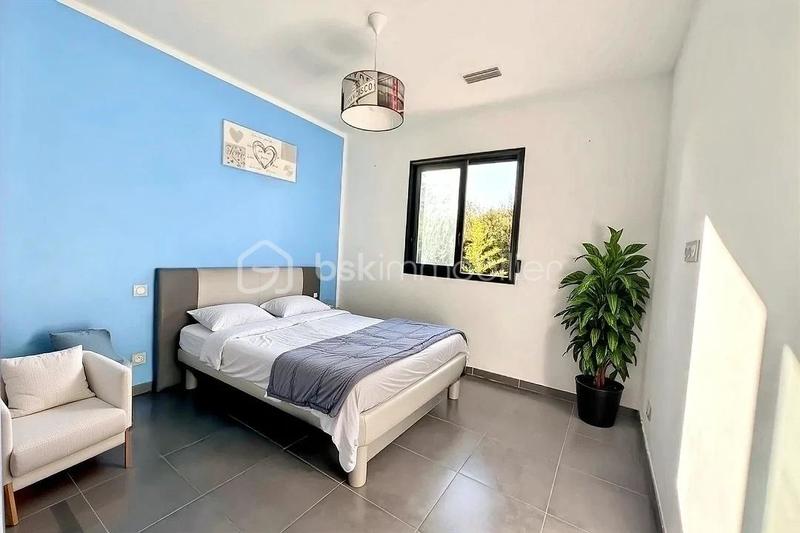 Villa - 145 m² - 6 pièces