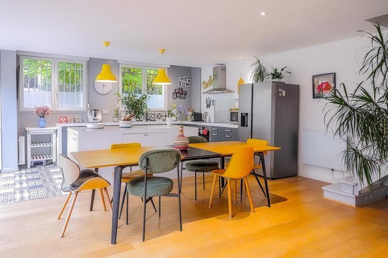 Maison - 178 m² - 6 pièces