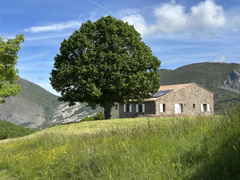 Maison - 195 m² - 8 pièces