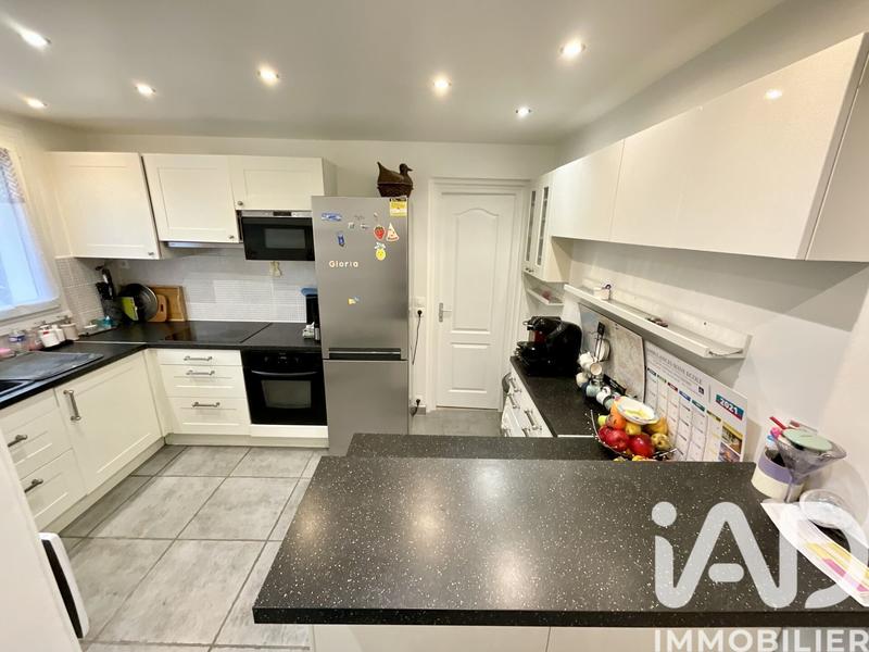 Maison - 98 m² - 6 pièces