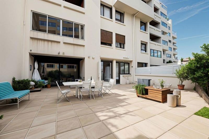 Appartement - 105 m² - 4 pièces