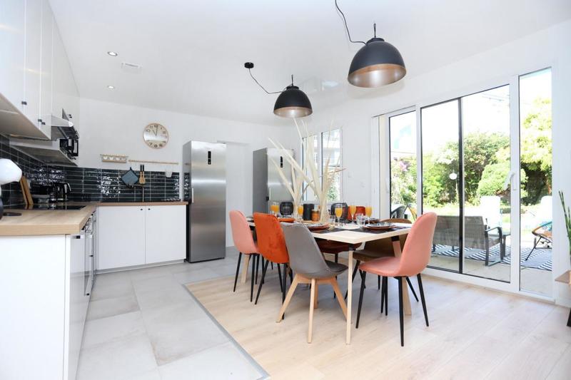 Maison - 126 m² - 8 pièces