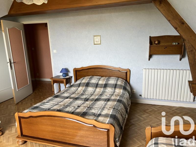 Maison - 252 m² - 7 pièces