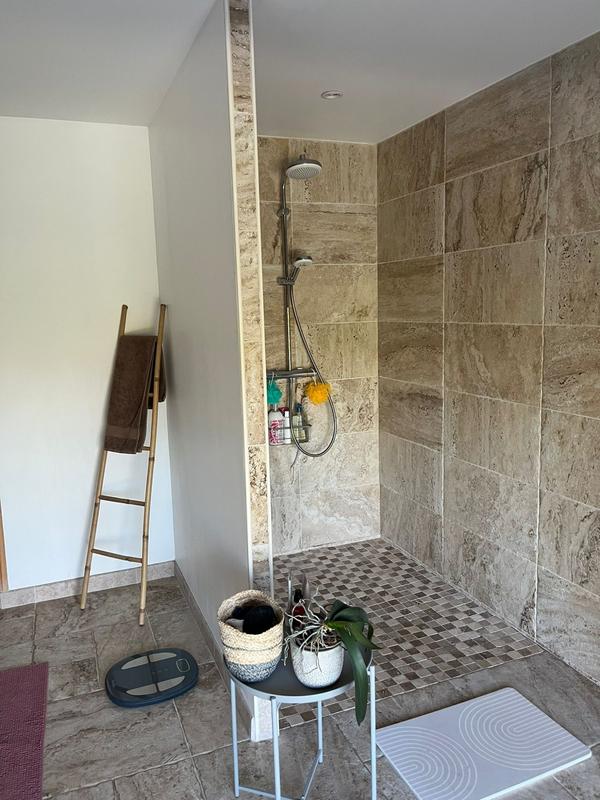 Maison traditionnelle - 280 m² - 8 pièces