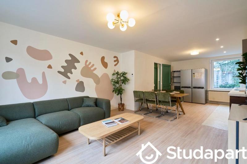 Chambre - 12 m² - 1 pièce