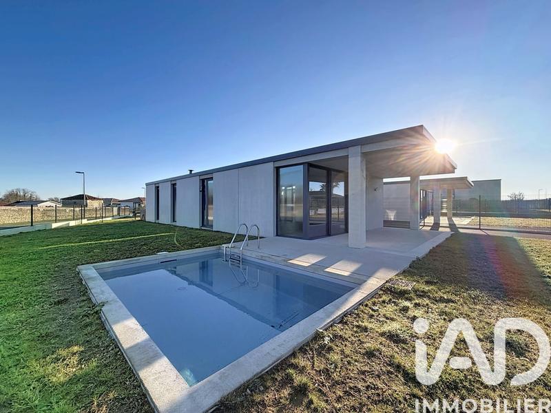 Maison - 104 m² - 5 pièces