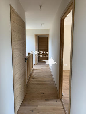 Maison - 172 m² - 6 pièces