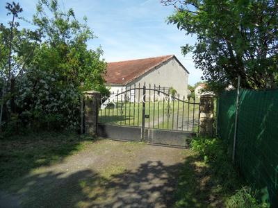 Propriété - 232 m² - 11 pièces