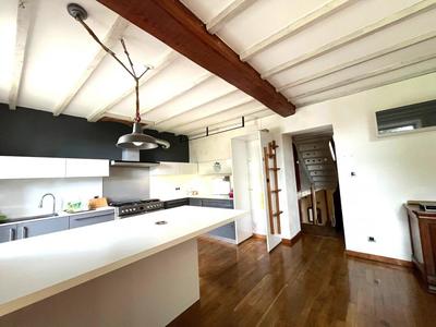 Maison - 172 m² - 6 pièces