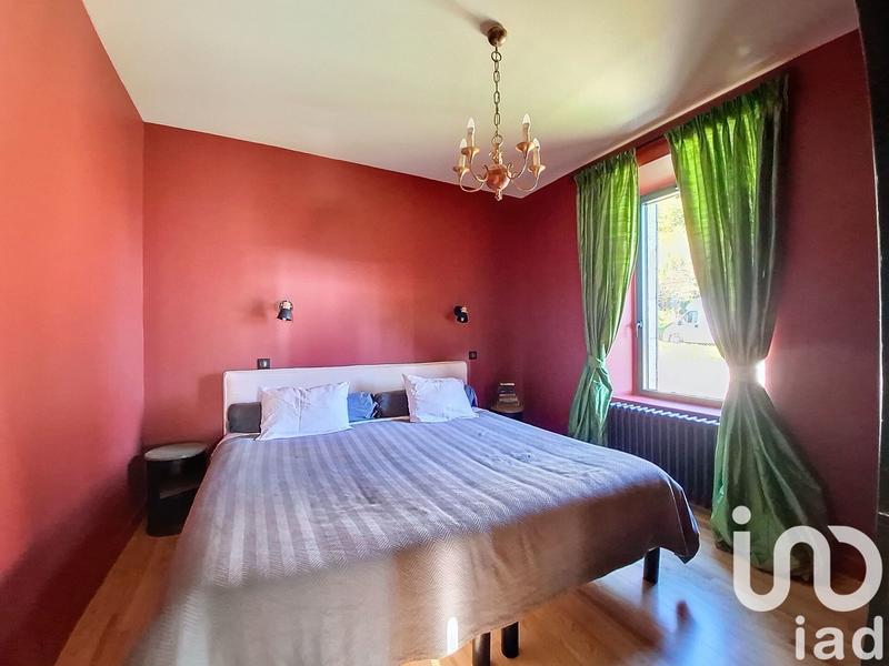 Maison - 170 m² - 6 pièces