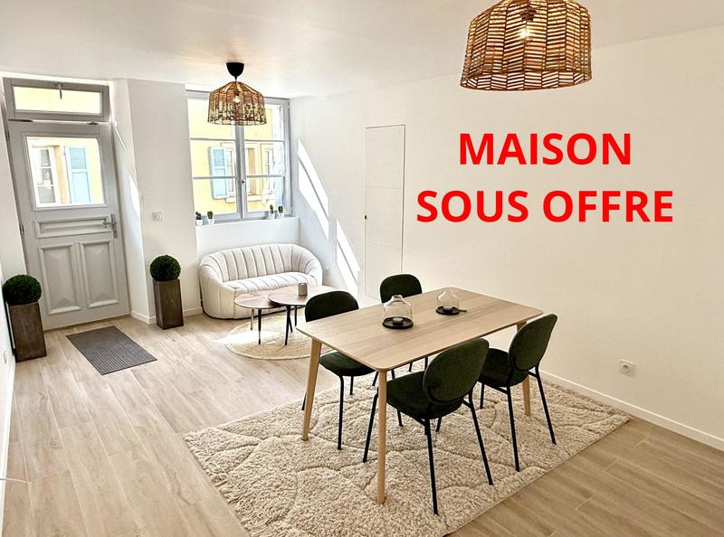 Maison - 94 m² - 4 pièces
