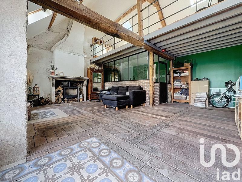 Maison - 191 m² - 8 pièces