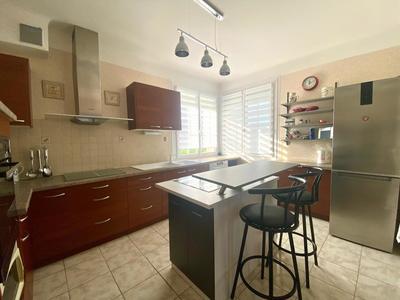 Maison - 107 m² - 5 pièces