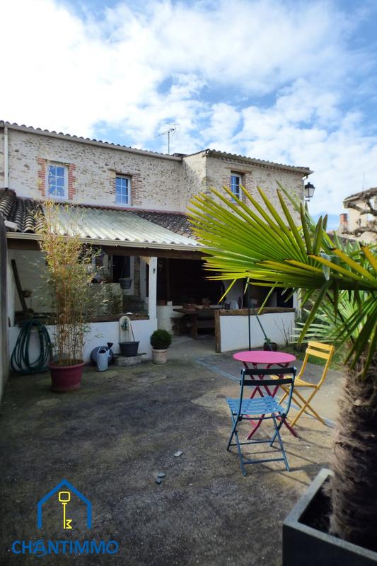 Maison ancienne - 170 m² - 7 pièces