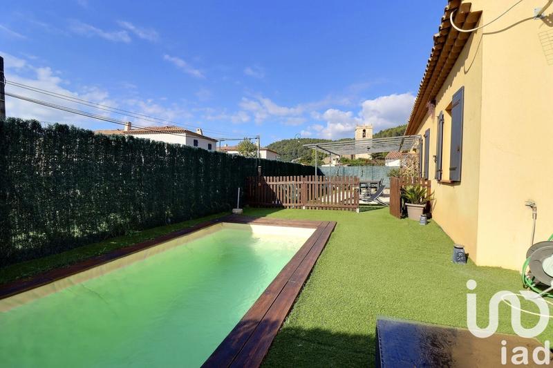 Maison - 94 m² - 5 pièces