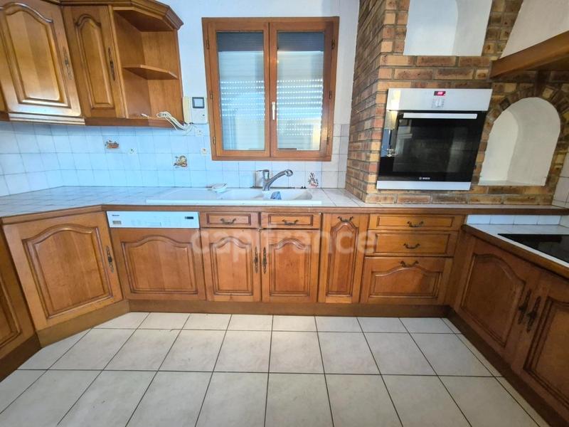 Maison - 190 m² - 7 pièces