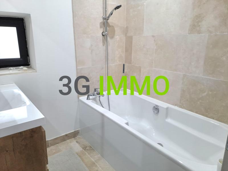 Corps de ferme - 198 m² - 9 pièces