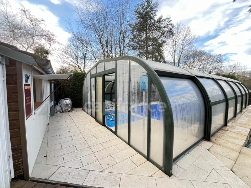 Maison - 122 m² - 6 pièces