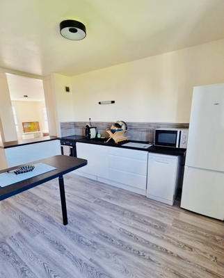 Appartement - 84 m² - 4 pièces