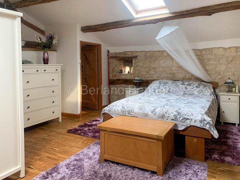 Maison en pierre - 160 m² - 5 pièces