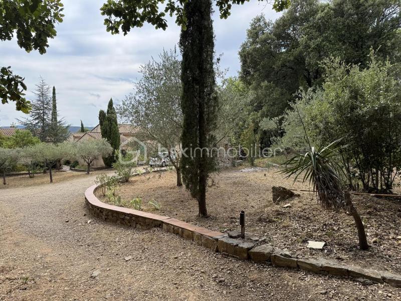 Maison - 169 m² - 6 pièces