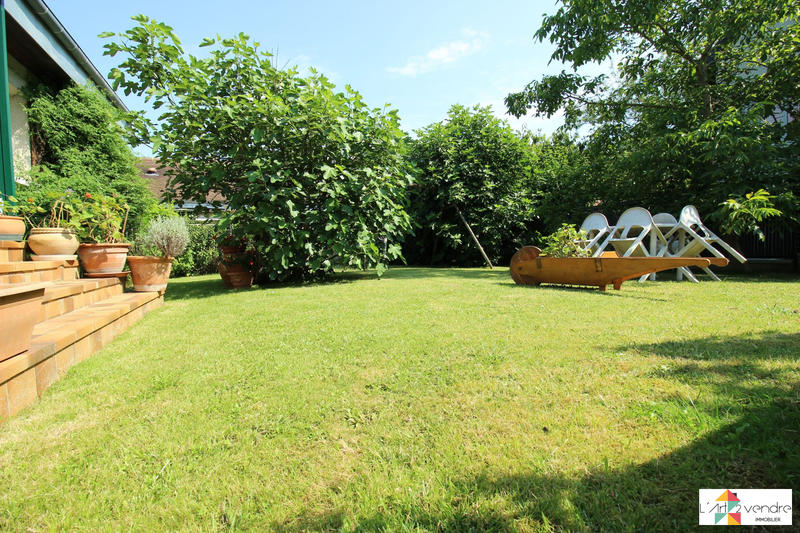 Maison traditionnelle - 173 m² - 6 pièces