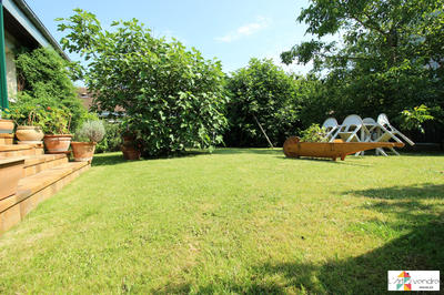 Maison traditionnelle - 173 m² - 6 pièces