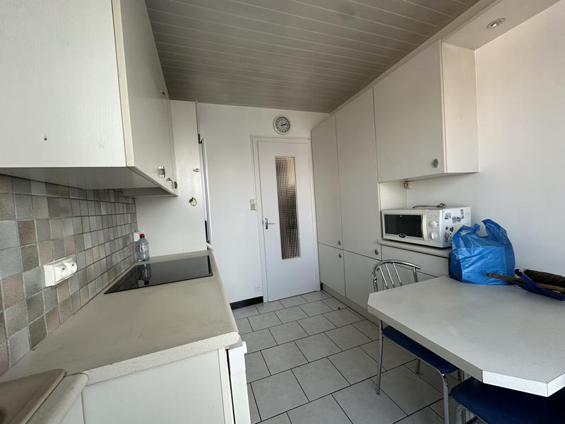 Appartement - 80 m² - 4 pièces