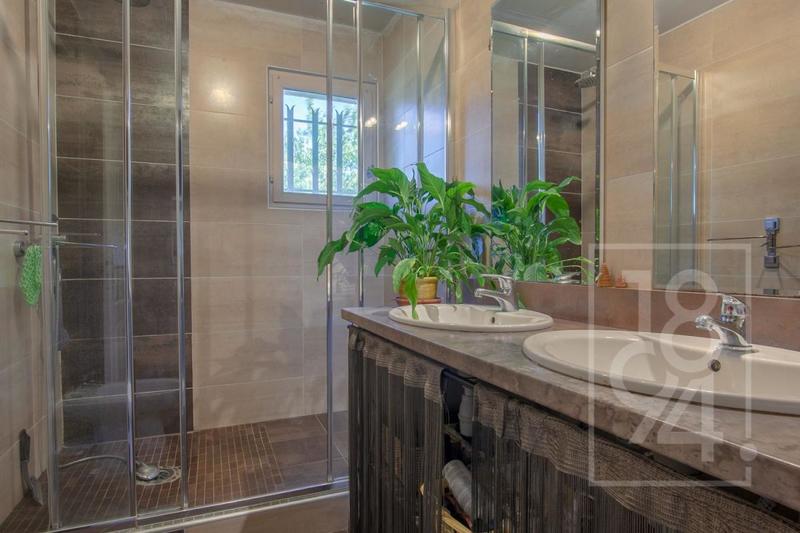 Maison - 154 m² - 5 pièces