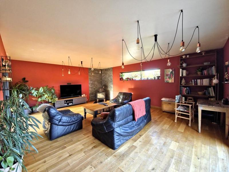 Maison - 98 m² - 3 pièces